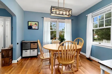 220 Dupont Circle Waynesboro VA 22980