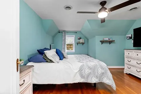 220 Dupont Circle Waynesboro VA 22980