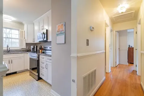 686 Phillip Street Staunton VA 24401