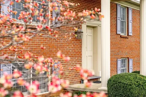 686 Phillip Street Staunton VA 24401