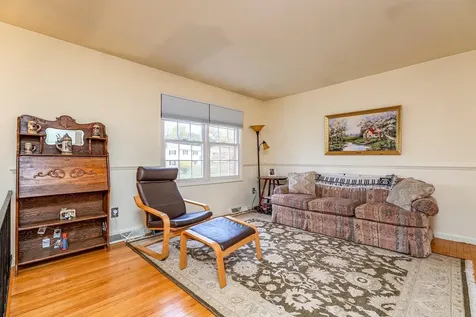 686 Phillip Street Staunton VA 24401