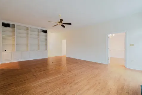 3881 Davis Road Penn Laird VA 22846