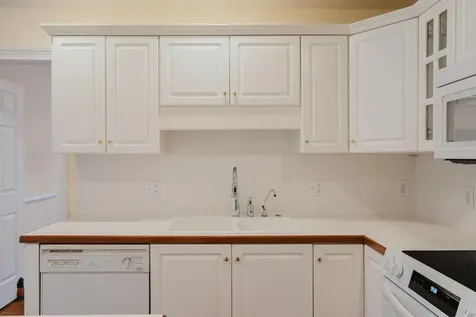 3881 Davis Road Penn Laird VA 22846