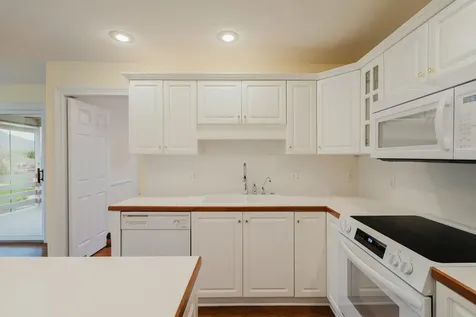 3881 Davis Road Penn Laird VA 22846