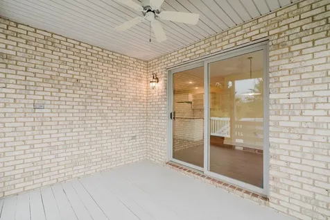 3881 Davis Road Penn Laird VA 22846