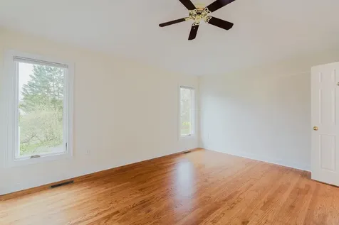 3881 Davis Road Penn Laird VA 22846