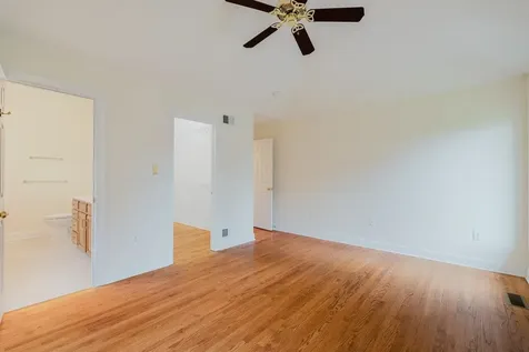 3881 Davis Road Penn Laird VA 22846