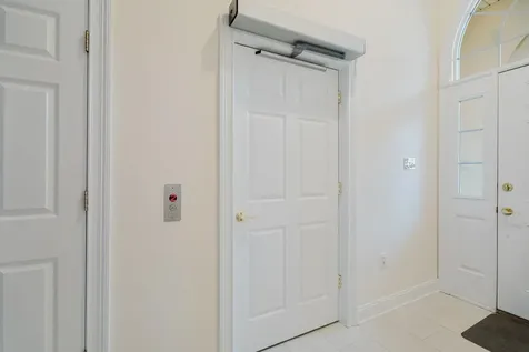 3881 Davis Road Penn Laird VA 22846