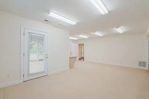 3881 Davis Road Penn Laird VA 22846