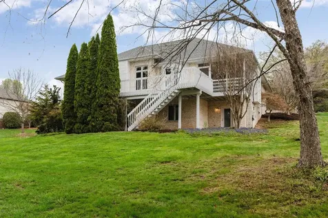 3881 Davis Road Penn Laird VA 22846