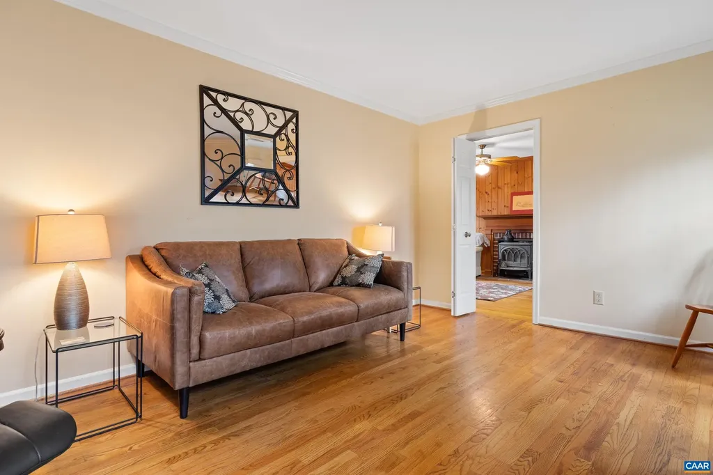 1985 Thomas Jefferson Parkway Charlottesville VA 22902