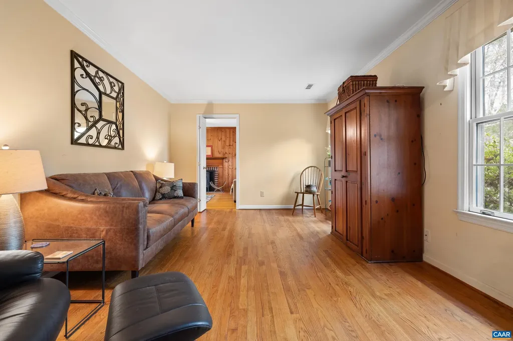 1985 Thomas Jefferson Parkway Charlottesville VA 22902