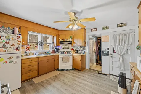 141 Bunker Hill Road Mount Solon VA 22843
