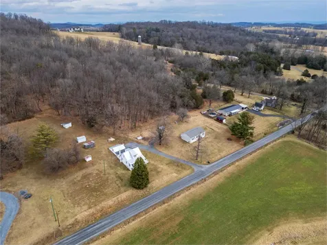 141 Bunker Hill Road Mount Solon VA 22843