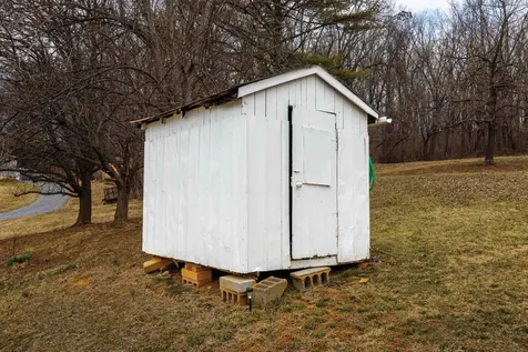 141 Bunker Hill Road Mount Solon VA 22843