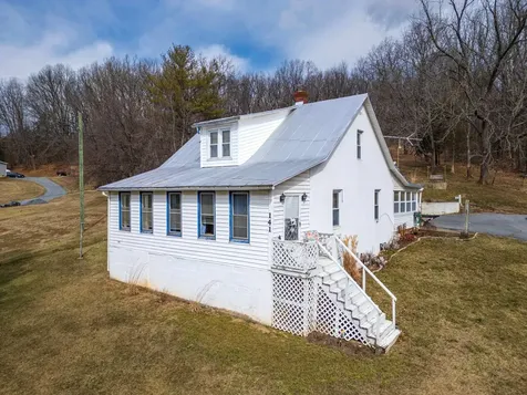 141 Bunker Hill Road Mount Solon VA 22843