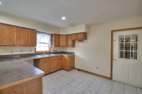 83 Venus Drive Waynesboro VA 22980
