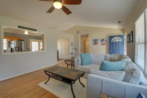 61 Canton Lane Stuarts Draft VA 24477