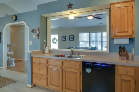 61 Canton Lane Stuarts Draft VA 24477
