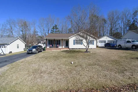 61 Canton Lane Stuarts Draft VA 24477