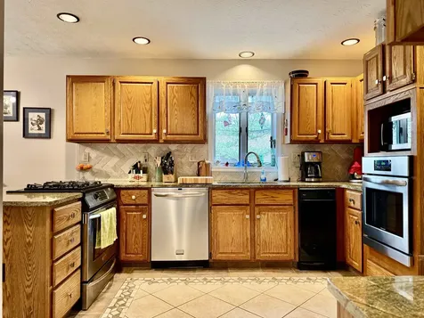 2420 Hopkins Drive Mcgaheysville VA 22840