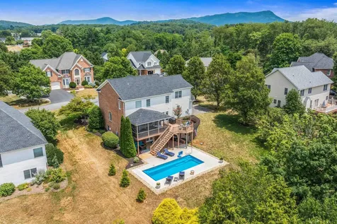 3051 Brookstone Drive Rockingham VA 22801