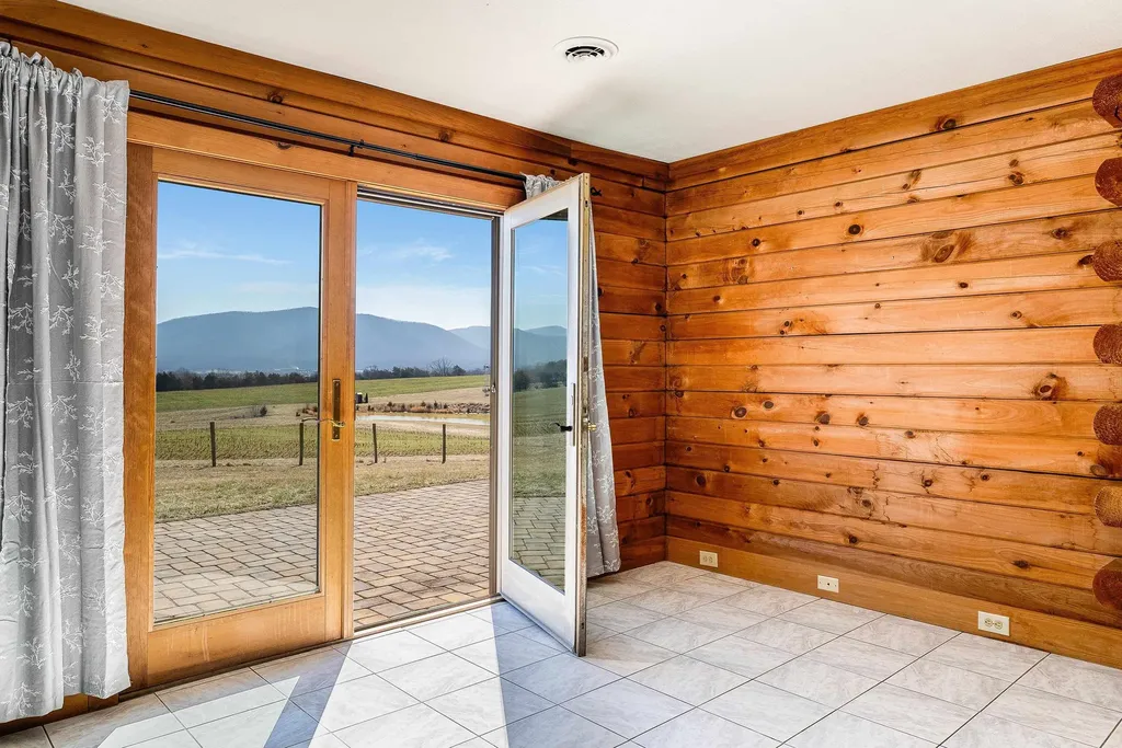 815 Waterloo Mill Lane Elkton VA 22827