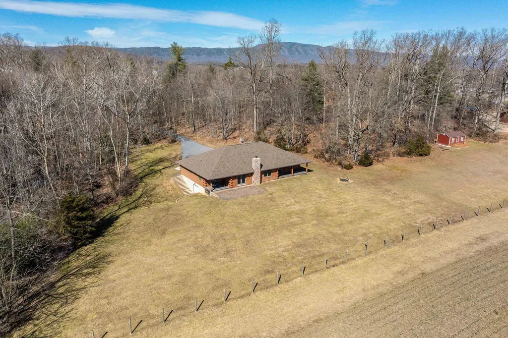 815 Waterloo Mill Lane Elkton VA 22827