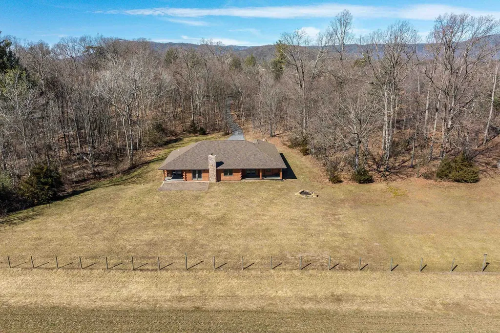 815 Waterloo Mill Lane Elkton VA 22827