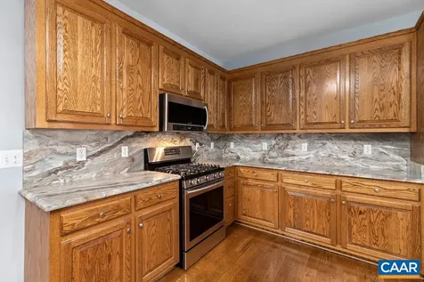 25 Erem Way Fishersville VA 22939