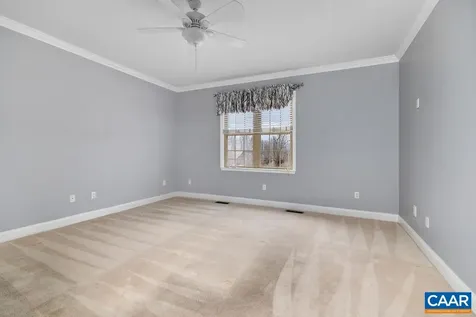 25 Erem Way Fishersville VA 22939