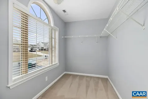 25 Erem Way Fishersville VA 22939