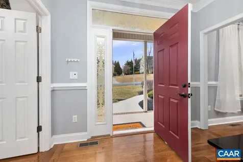 25 Erem Way Fishersville VA 22939