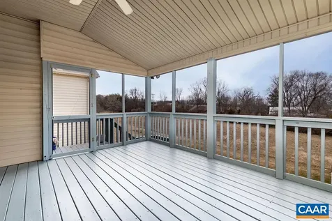 25 Erem Way Fishersville VA 22939