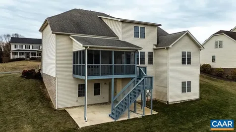 25 Erem Way Fishersville VA 22939