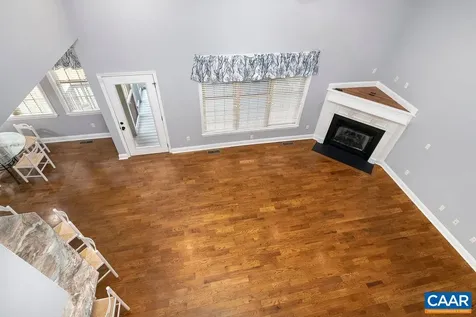 25 Erem Way Fishersville VA 22939