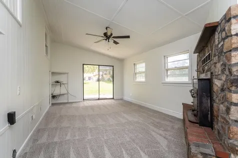 520 Loudoun Avenue Waynesboro VA 22980