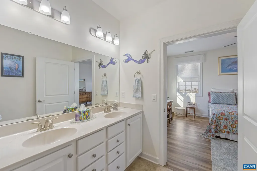 271 Village Boulevard Palmyra VA 22963