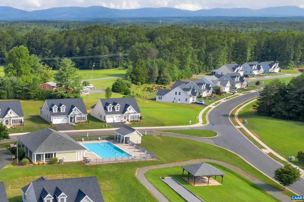 271 Village Boulevard Palmyra VA 22963