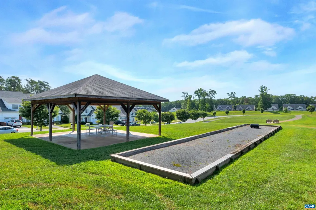 271 Village Boulevard Palmyra VA 22963