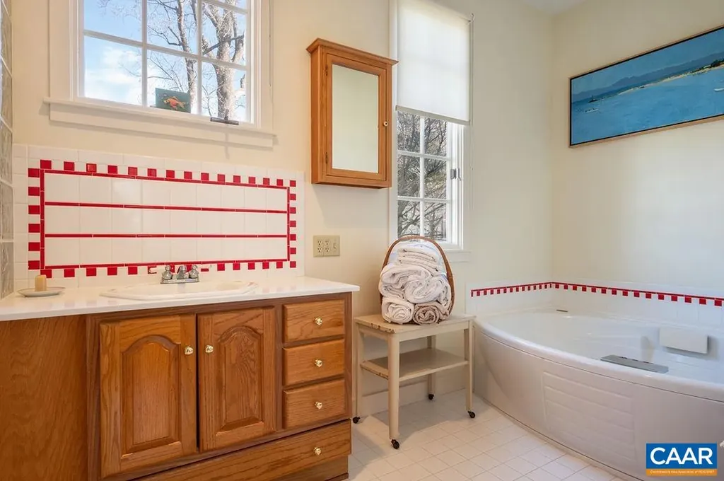 907 Cottage Lane Charlottesville VA 22903