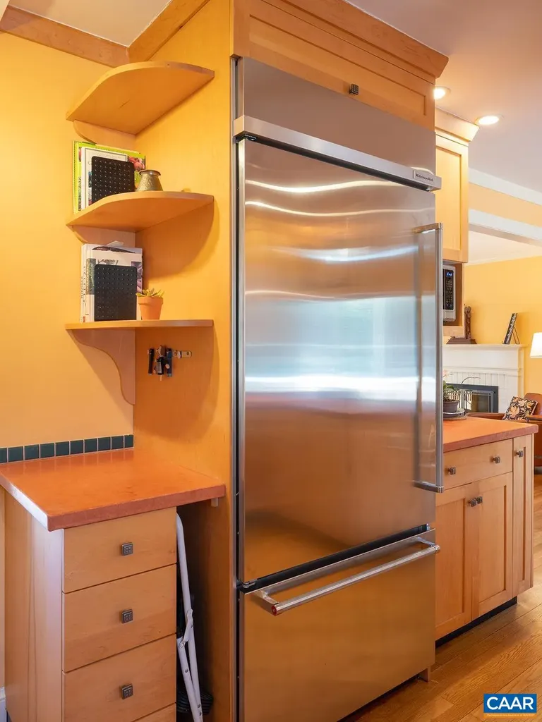 42 Canterbury Road Charlottesville VA 22903