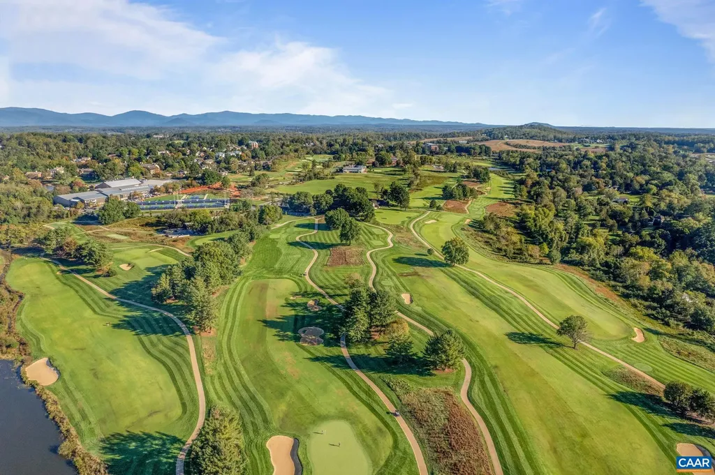 42 Canterbury Road Charlottesville VA 22903