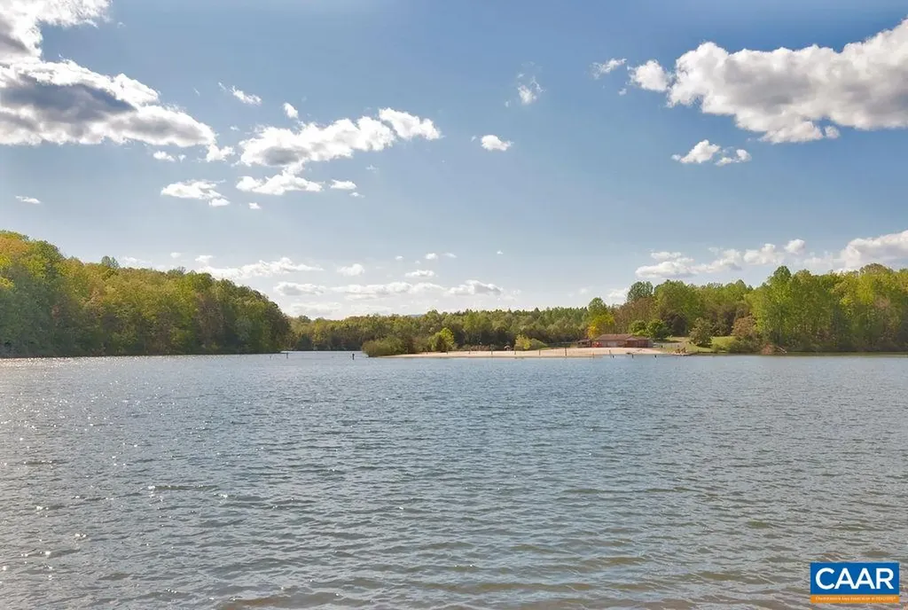 1205 Hunters Ridge Road Earlysville VA 22936