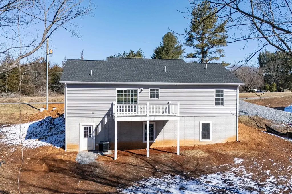 17450 Mount Pleasant Road Elkton VA 22827