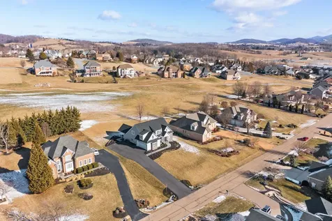 286 Claremont Avenue Rockingham VA 22801