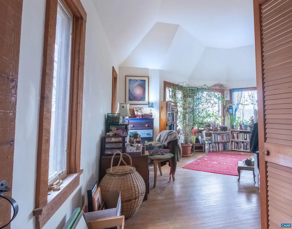 4075 Clark Road Crozet VA 22932