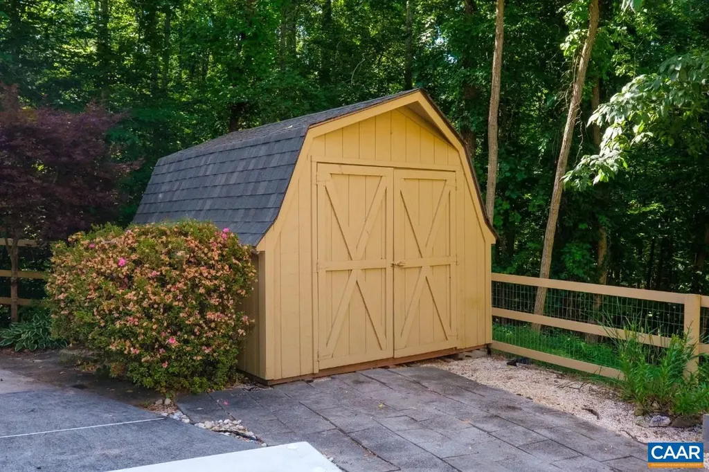 187 Pine Needles Lane Afton VA 22920