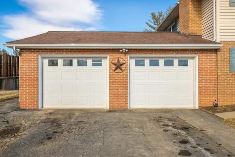 40 Earhart Lane Verona VA 24482