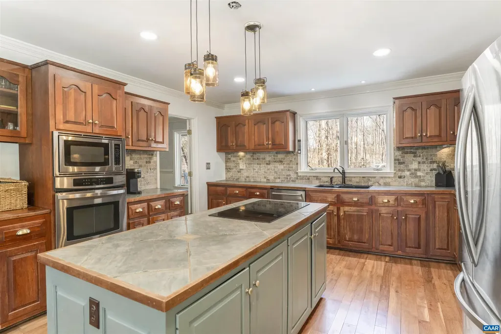 270 Spring Lane Charlottesville VA 22903